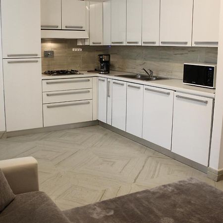 Apartment Trevi Fountain & Spanish Steps Rzym Zewnętrze zdjęcie