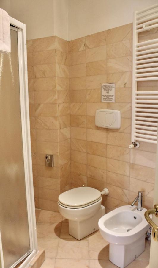 Apartment Trevi Fountain & Spanish Steps Rzym Zewnętrze zdjęcie