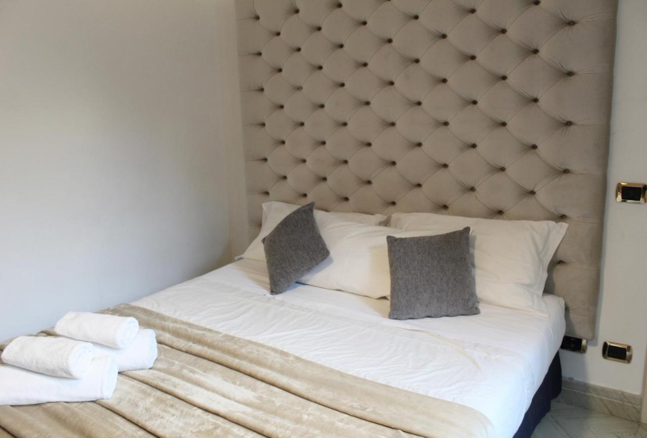 Apartment Trevi Fountain & Spanish Steps Rzym Zewnętrze zdjęcie