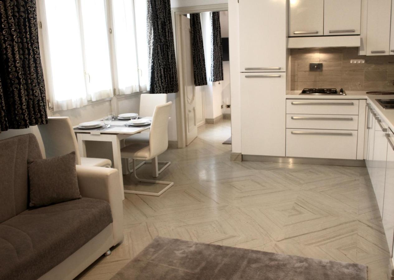 Apartment Trevi Fountain & Spanish Steps Rzym Zewnętrze zdjęcie